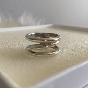 Authentic Tiffany & Co Sterling Silver Le Circle Zigzag Ring